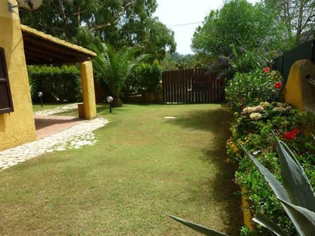Casa Vacanza In Sardegna Wi-Fi Free Torre delle Stelle Bagian luar foto